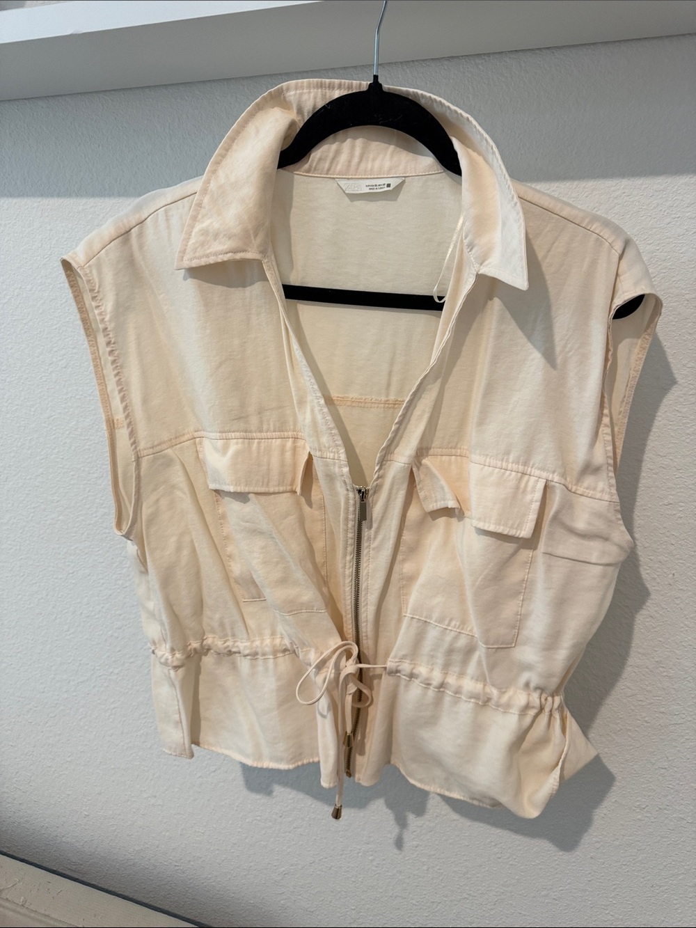 Zara Cream Utility Zip-Front Sleeveless Blouse
